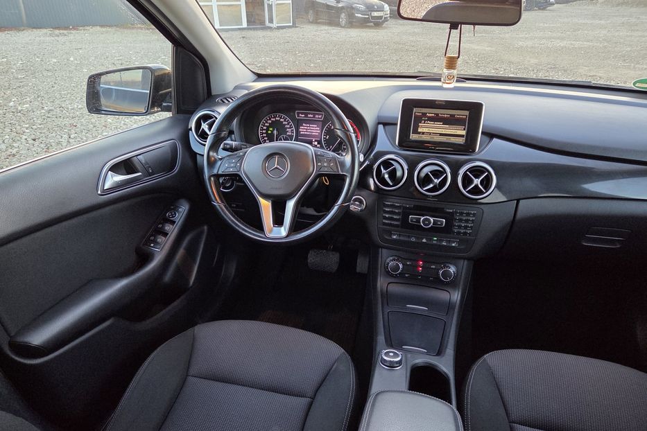 Продам Mercedes-Benz B-Class 2012 года в Львове