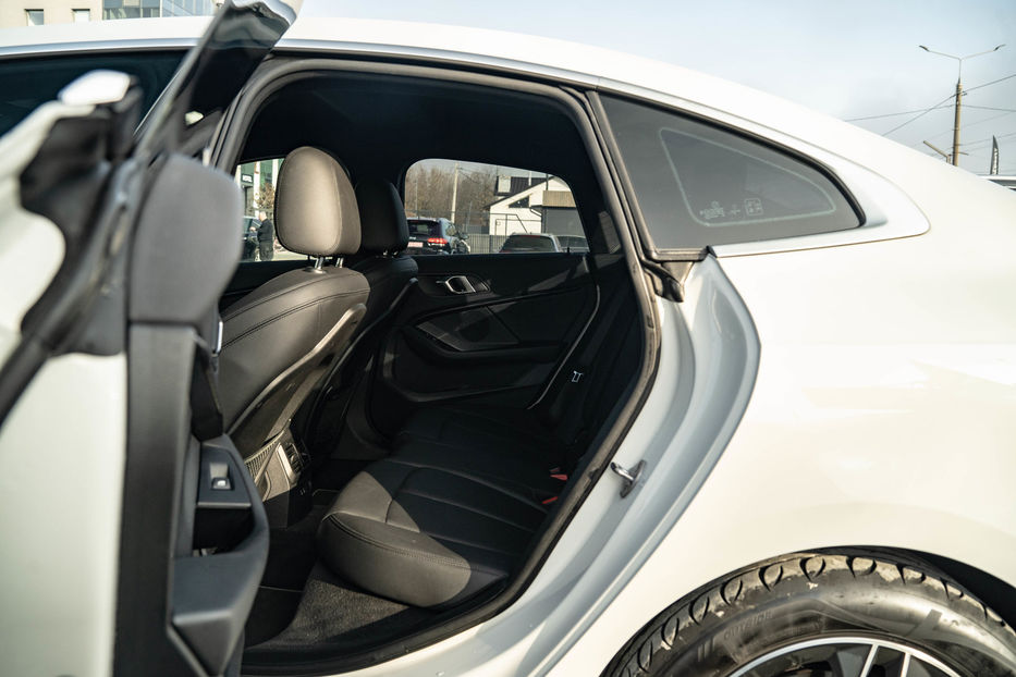 Продам BMW 2 Series 228 I xDrive Gran Coupe 2020 года в Черновцах