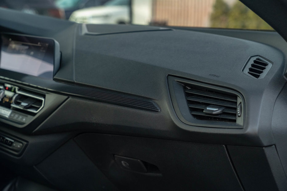 Продам BMW 2 Series 228 I xDrive Gran Coupe 2020 года в Черновцах