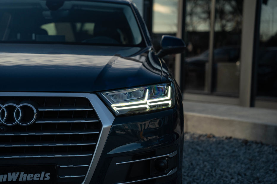 Продам Audi Q7 Prestige 2018 года в Черновцах