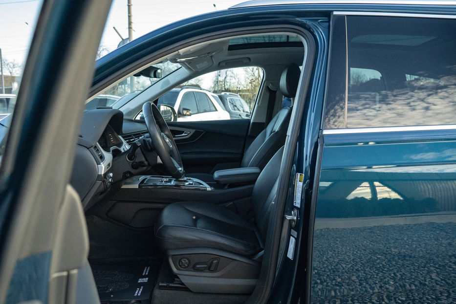 Продам Audi Q7 Prestige 2018 года в Черновцах