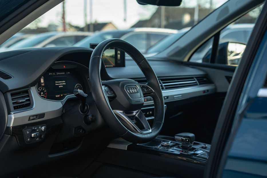 Продам Audi Q7 Prestige 2018 года в Черновцах