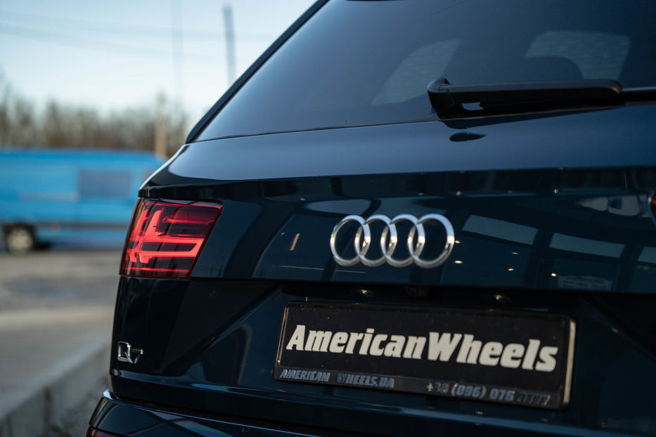 Продам Audi Q7 Prestige 2018 года в Черновцах