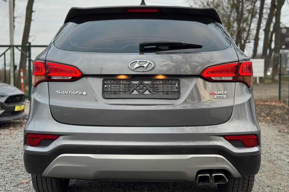 Продам Hyundai Santa FE (COMIS) 4WD 2016 года в г. Умань, Черкасская область