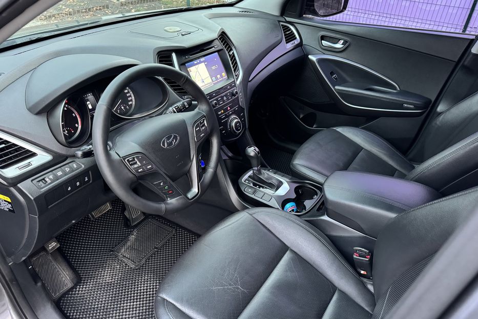 Продам Hyundai Santa FE (COMIS) 4WD 2016 года в г. Умань, Черкасская область