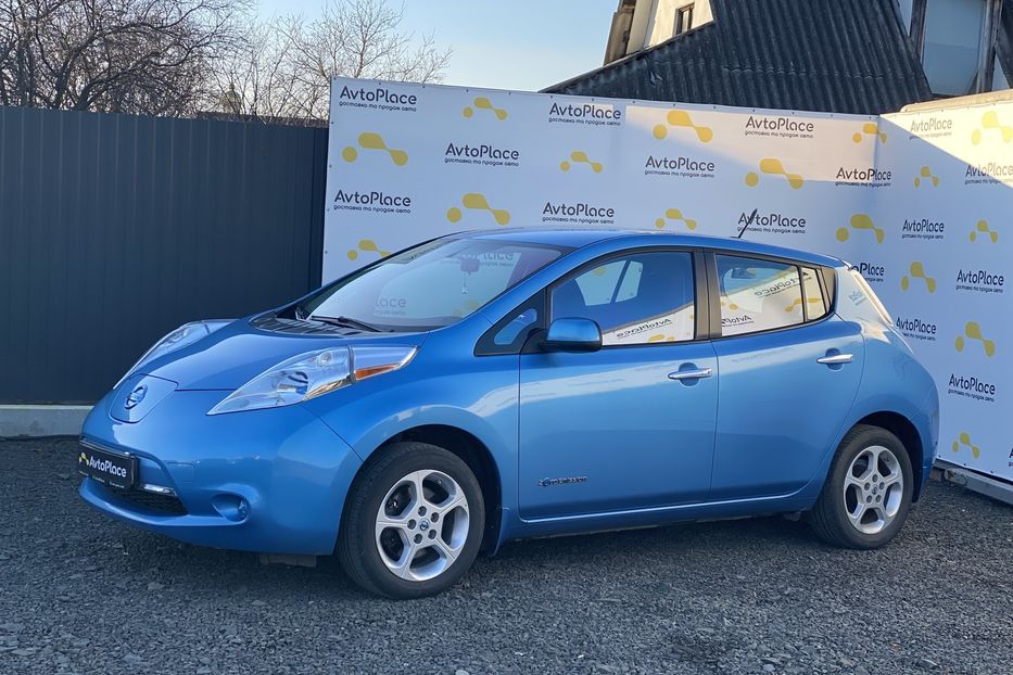 Продам Nissan Leaf 2014 года в Луцке