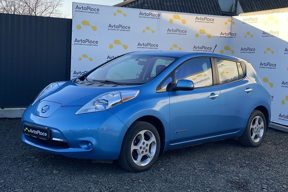 Продам Nissan Leaf 2014 года в Луцке