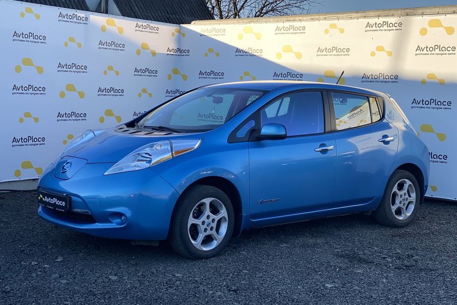 Продам Nissan Leaf 2014 года в Луцке