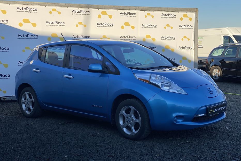 Продам Nissan Leaf 2014 года в Луцке