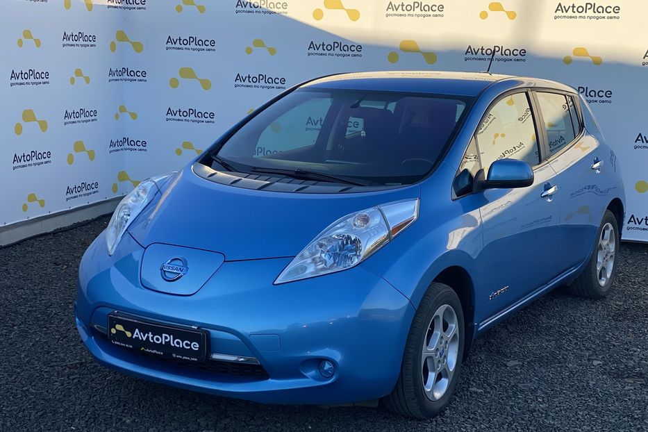Продам Nissan Leaf 2014 года в Луцке
