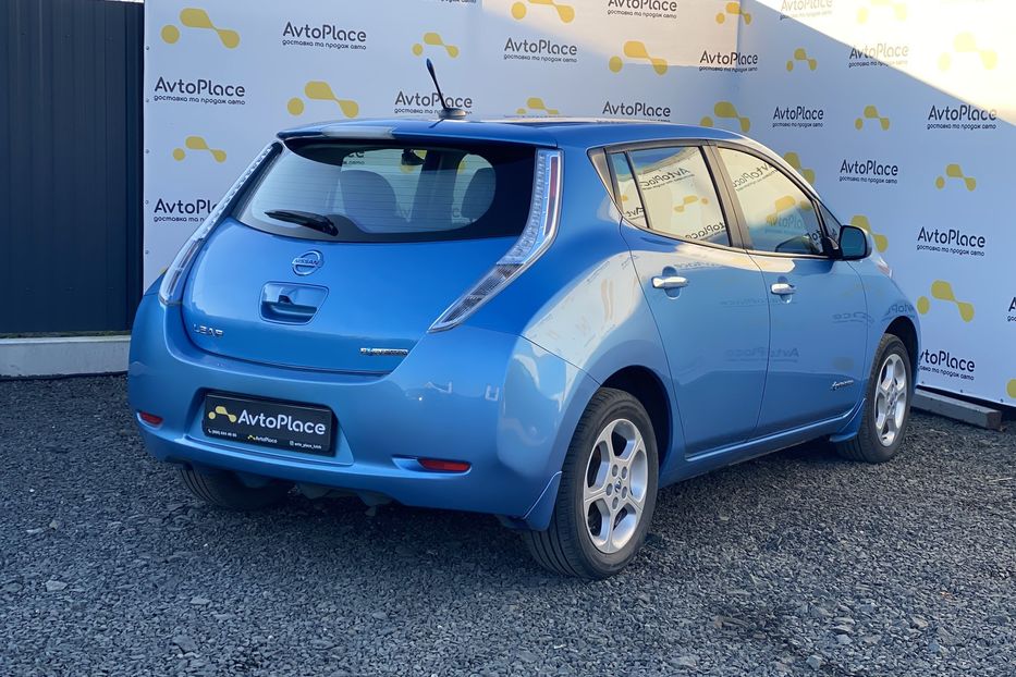 Продам Nissan Leaf 2014 года в Луцке