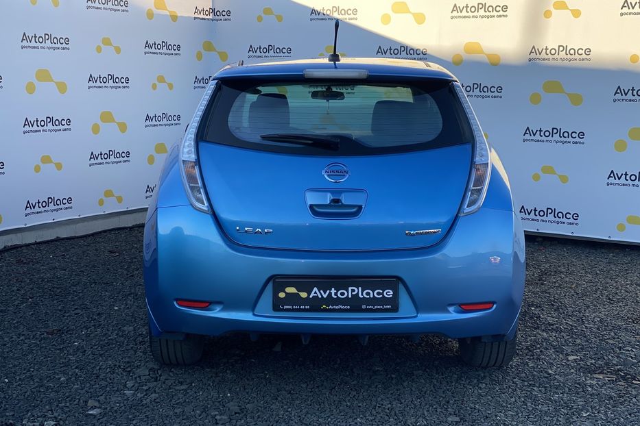 Продам Nissan Leaf 2014 года в Луцке