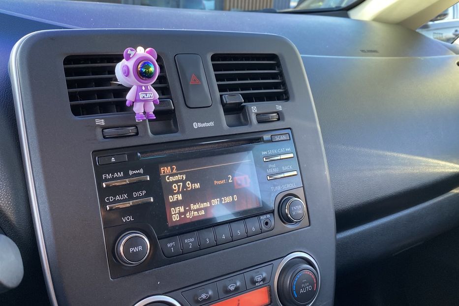 Продам Nissan Leaf 2014 года в Луцке