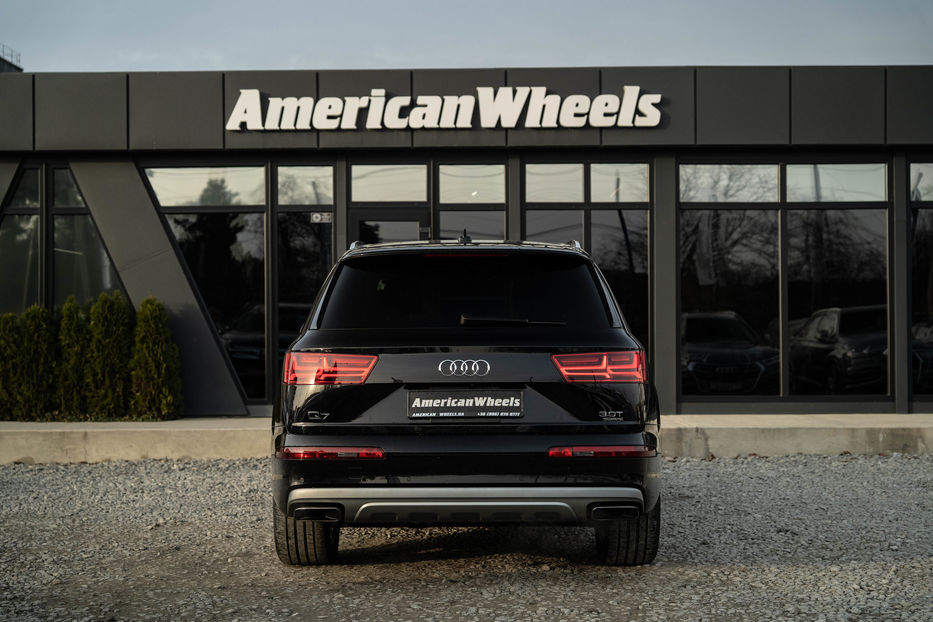 Продам Audi Q7 Premium Plus 2018 года в Черновцах