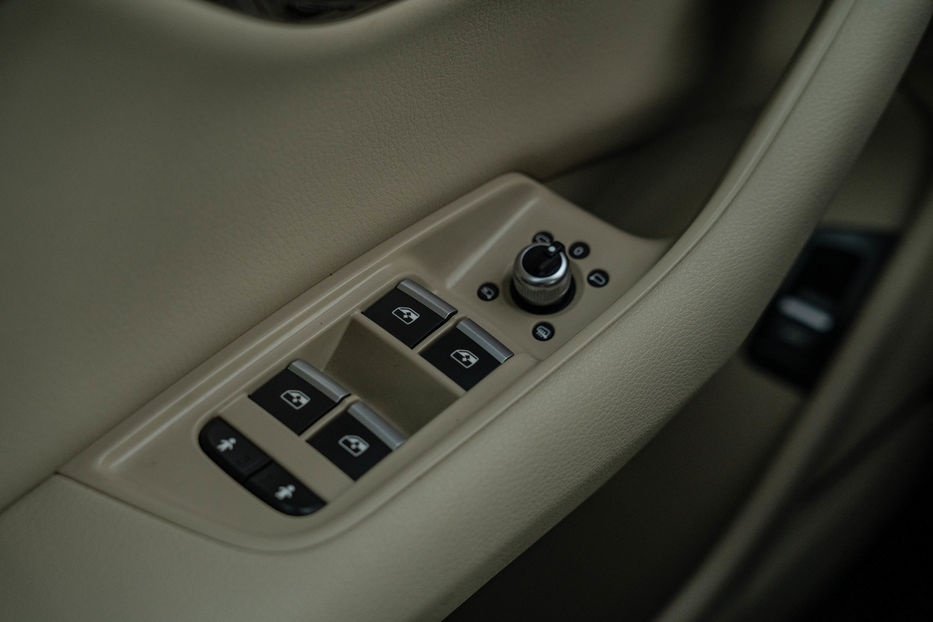 Продам Audi Q7 Premium Plus 2018 года в Черновцах