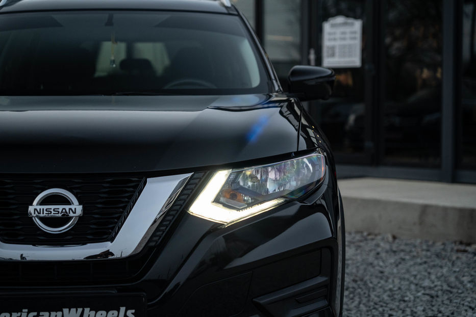 Продам Nissan Rogue SV Hybrid 2017 года в Черновцах