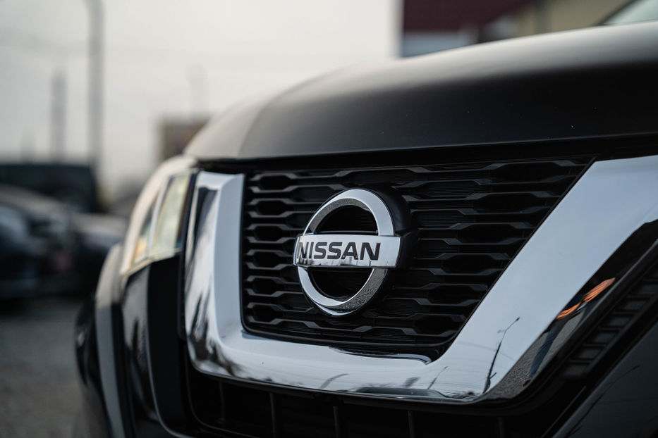 Продам Nissan Rogue SV Hybrid 2017 года в Черновцах