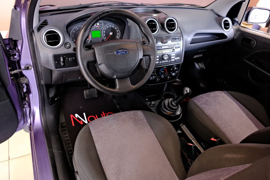 Продам Ford Fiesta 2006 года в Одессе