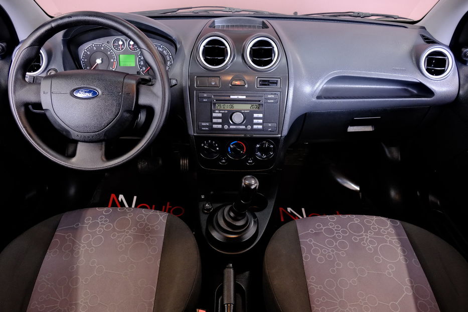 Продам Ford Fiesta 2006 года в Одессе