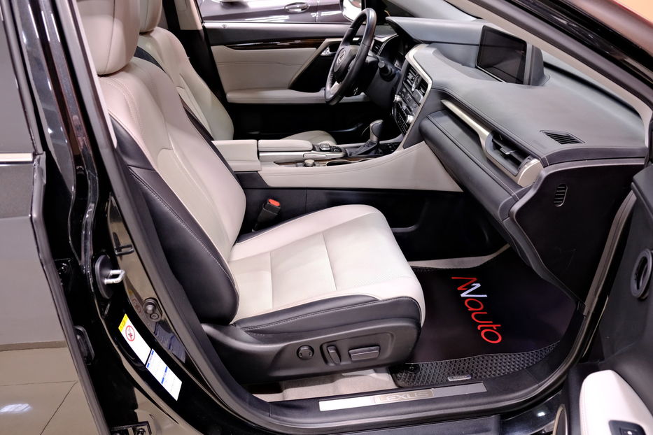 Продам Lexus RX 350 2017 года в Одессе