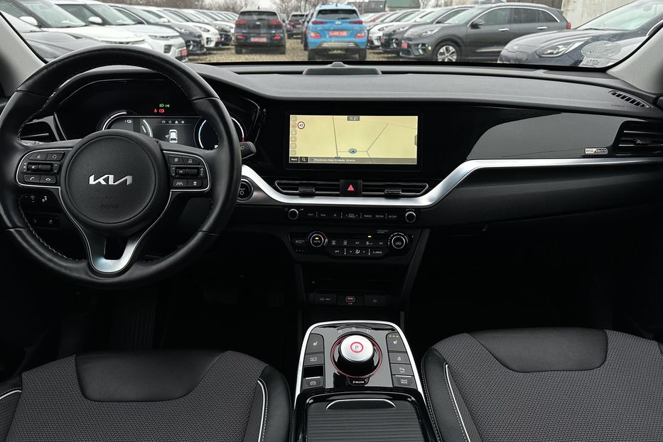 Продам Kia Niro 64кВтТепловийПідгрвсидінькерма 2022 года в Львове