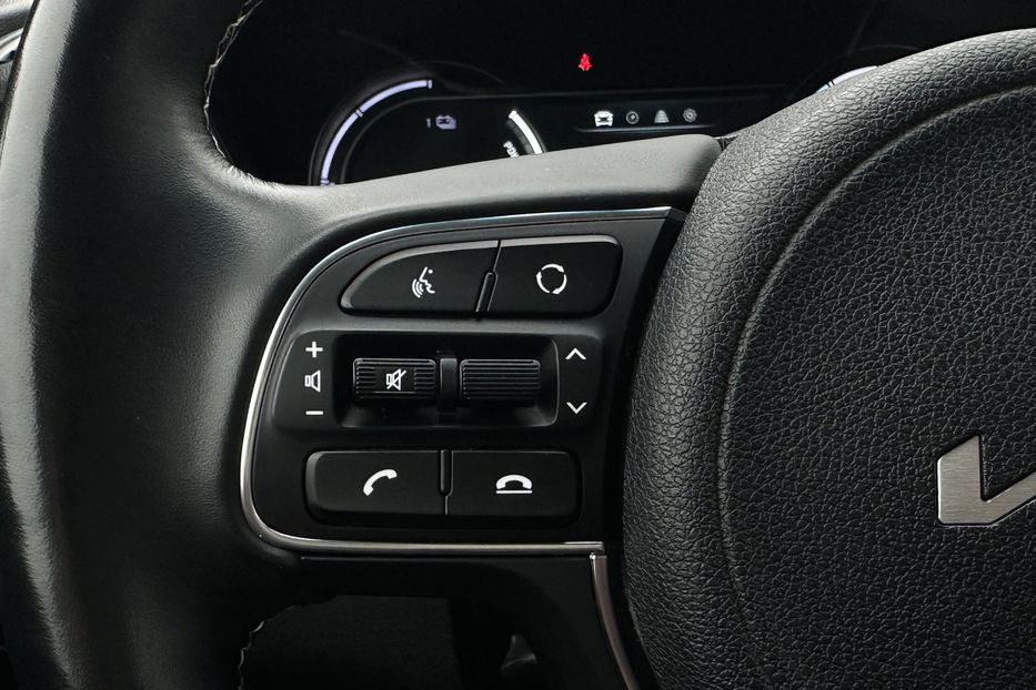 Продам Kia Niro 64кВтТепловийПідгрвсидінькерма 2022 года в Львове