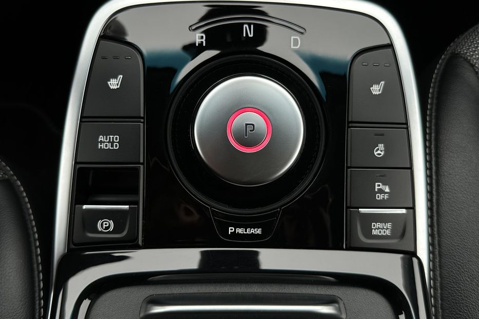 Продам Kia Niro 64кВтТепловийПідгрвсидінькерма 2022 года в Львове