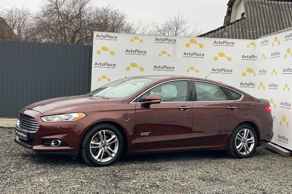 Продам Ford Fusion Гібрид 2015 года в Луцке