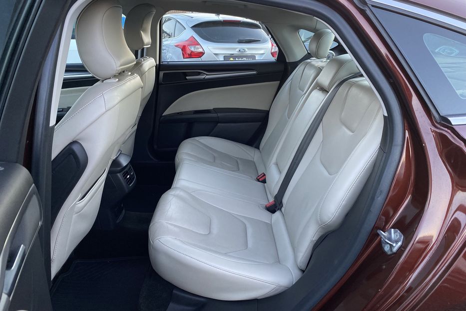 Продам Ford Fusion Гібрид 2015 года в Луцке