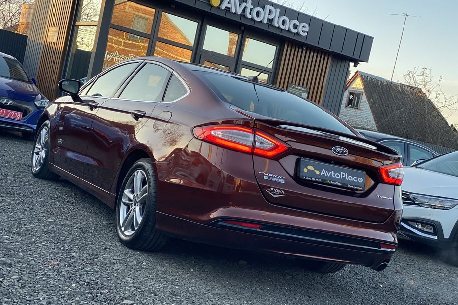 Продам Ford Fusion Гібрид 2015 года в Луцке
