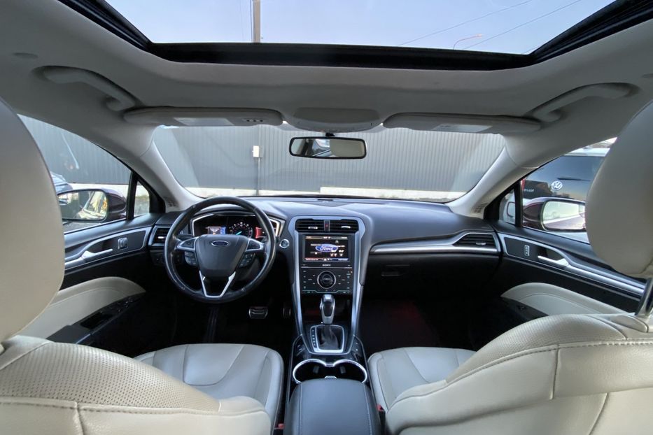 Продам Ford Fusion Гібрид 2015 года в Луцке