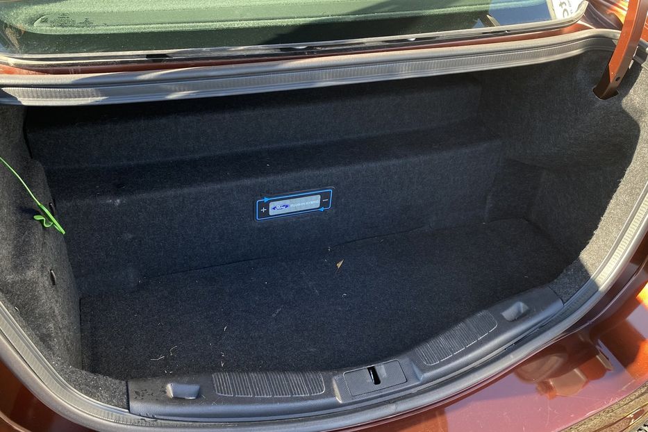 Продам Ford Fusion Гібрид 2015 года в Луцке