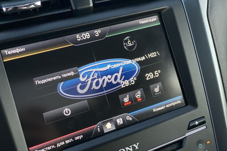 Продам Ford Fusion Гібрид 2015 года в Луцке