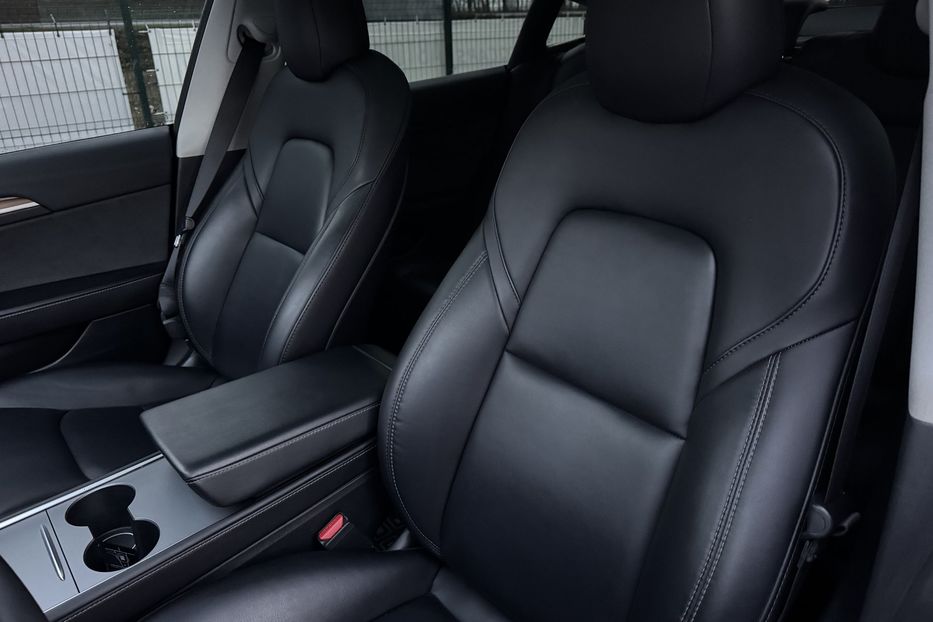 Продам Tesla Model 3 (COMIS) 60 kWh 2022 года в г. Умань, Черкасская область