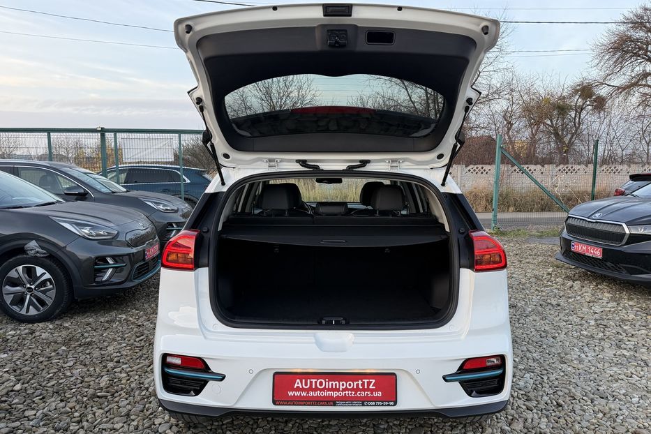Продам Kia Niro 64кВтТепловийПідгрвсидінькерма 2022 года в Львове