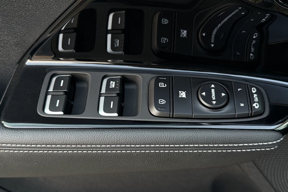 Продам Kia Niro 64кВтТепловийПідгрвсидінькерма 2022 года в Львове