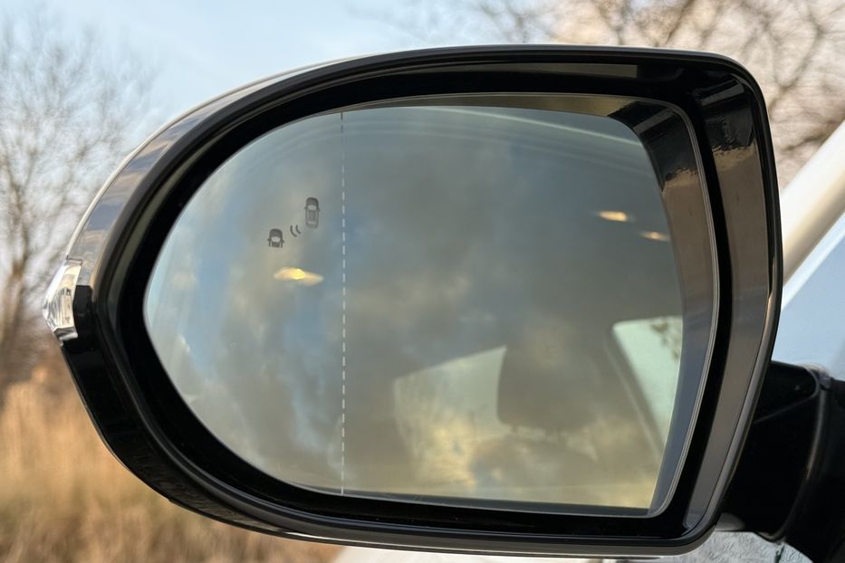 Продам Kia Niro 64кВтТепловийПідгрвсидінькерма 2022 года в Львове