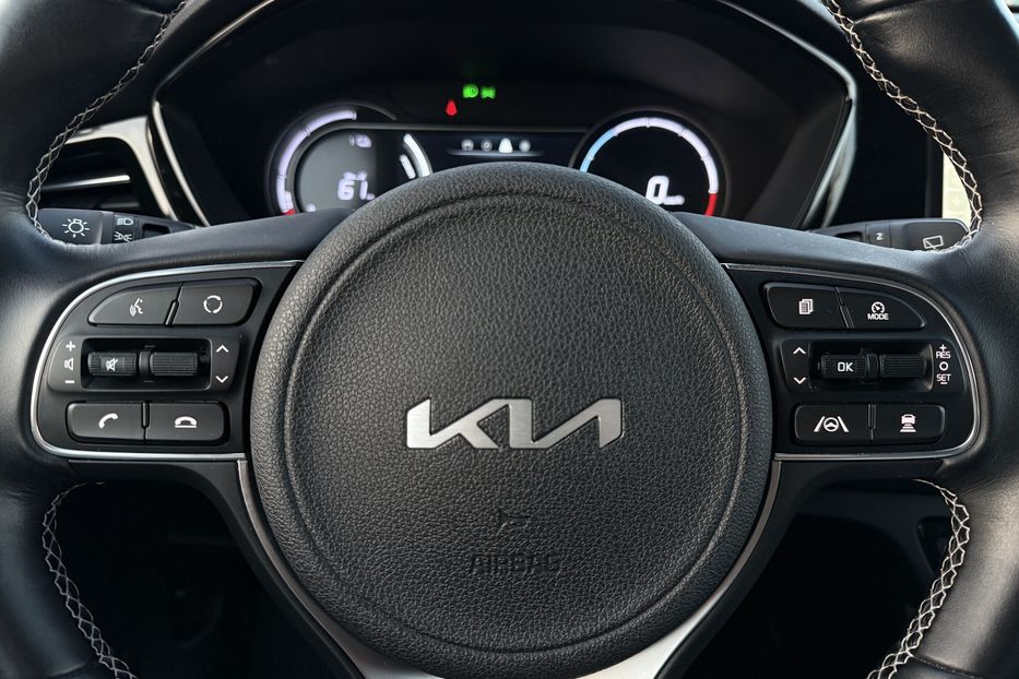 Продам Kia Niro 64кВтТепловийПідгрвсидінькерма 2022 года в Львове