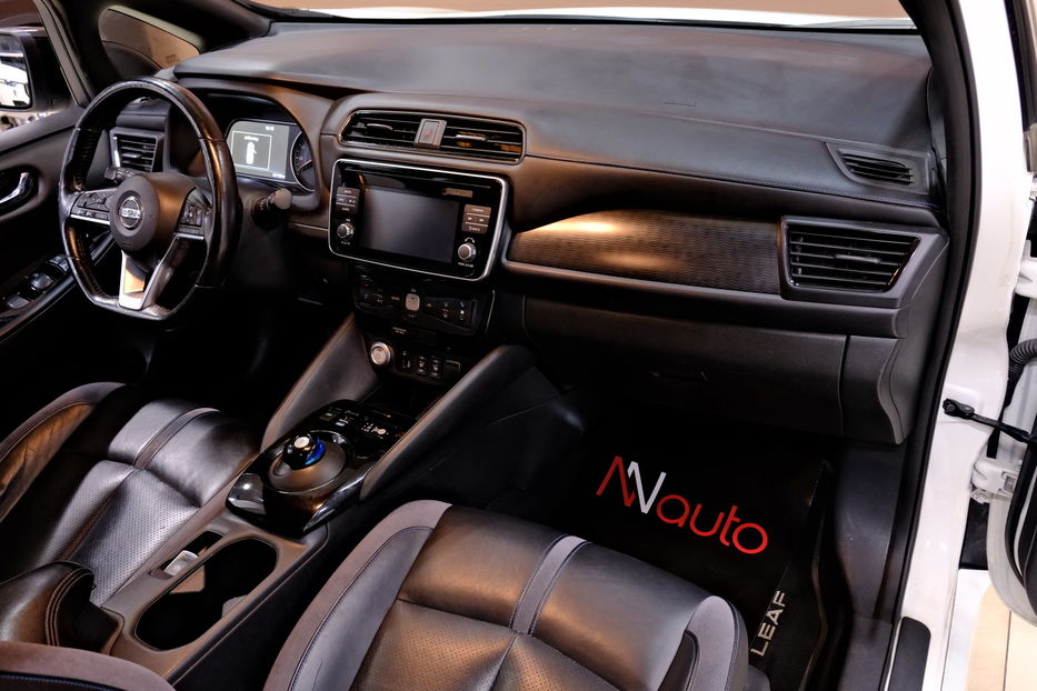 Продам Nissan Leaf 2017 года в Одессе