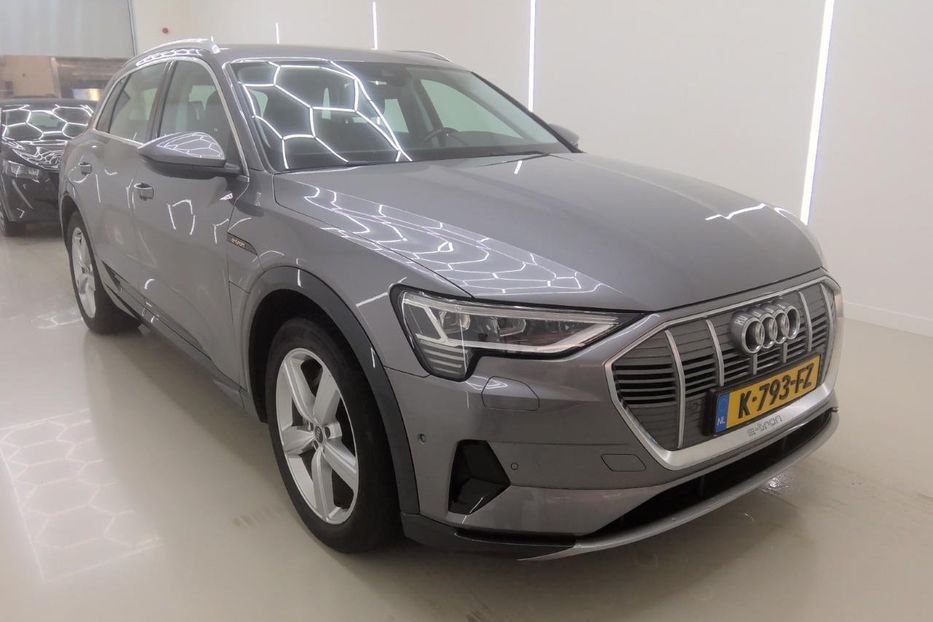 Продам Audi E-Tron 95 KWH, vin 4960 2020 года в Житомире