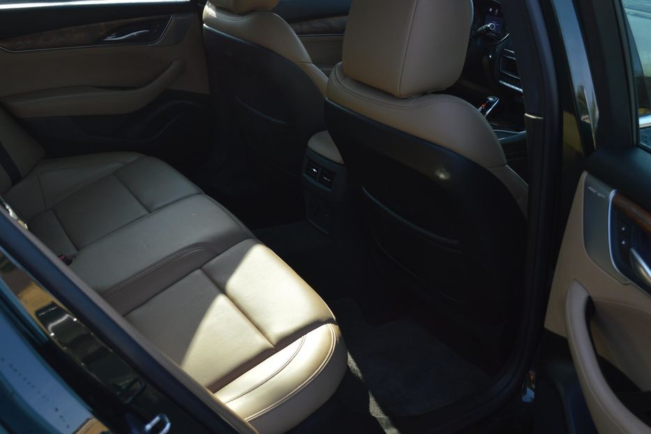 Продам Cadillac CTS CT5 2020 года в Одессе