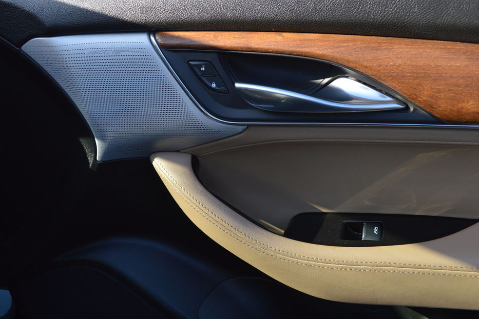 Продам Cadillac CTS CT5 2020 года в Одессе