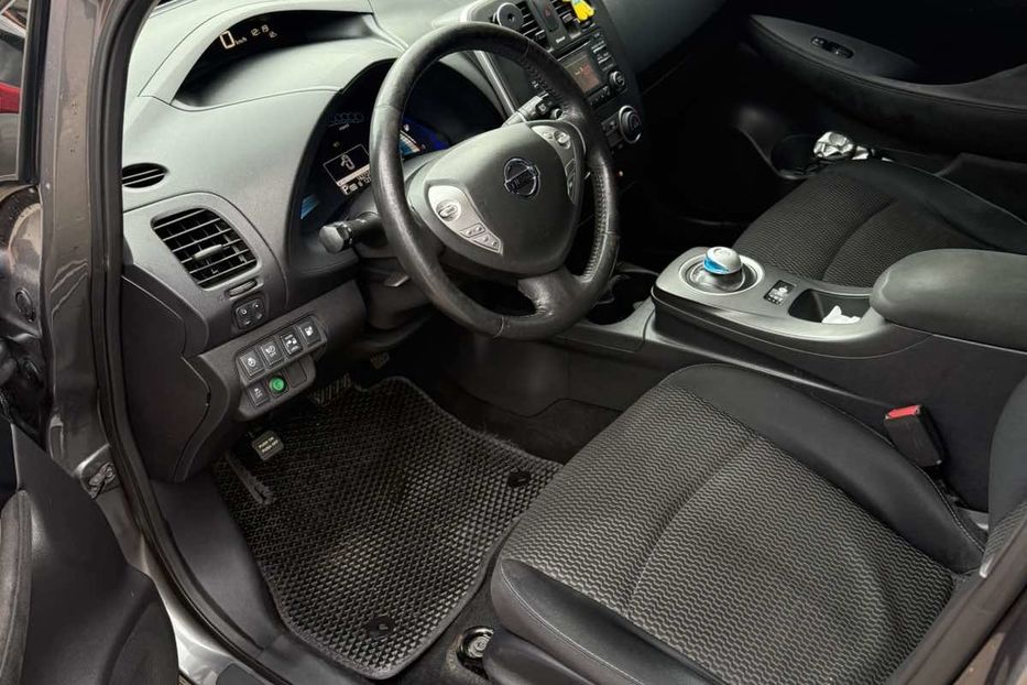 Продам Nissan Leaf 2015 года в Одессе