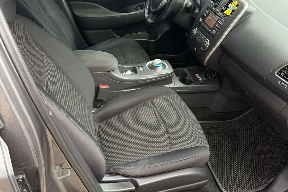 Продам Nissan Leaf 2015 года в Одессе