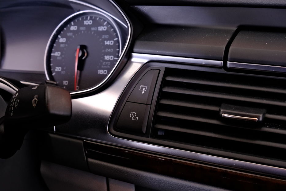 Продам Audi A6 Quattro 2013 года в Одессе