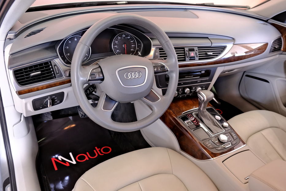 Продам Audi A6 Quattro 2013 года в Одессе