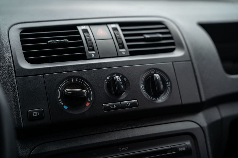 Продам Skoda Fabia 2012 года в Черновцах