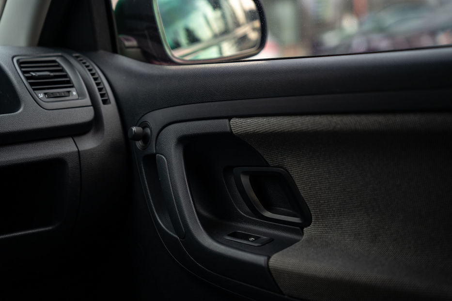 Продам Skoda Fabia 2012 года в Черновцах