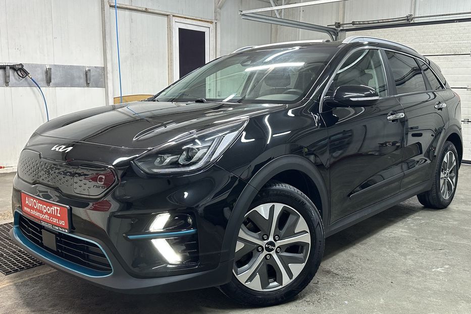 Продам Kia Niro 64 кВт Макс. комплектаціяЛюк 2022 года в Львове