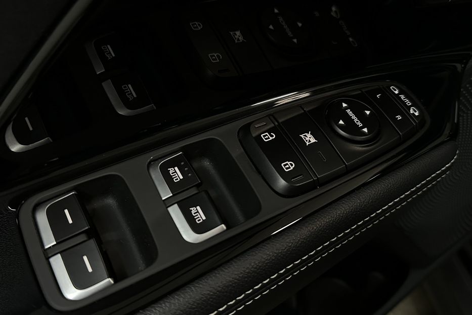 Продам Kia Niro 64 кВт Макс. комплектаціяЛюк 2022 года в Львове